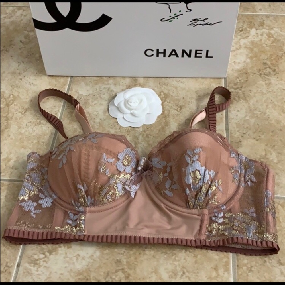 Spectacular balconette bra 34B